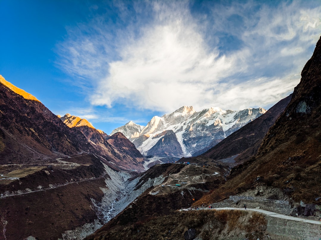 Haridwar to Kedarnath & Badrinath Yatra Taxi