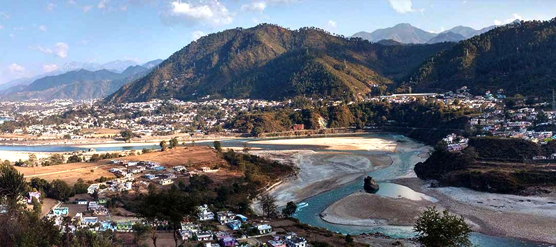 Dehradun to Srinagar Garhwal cab