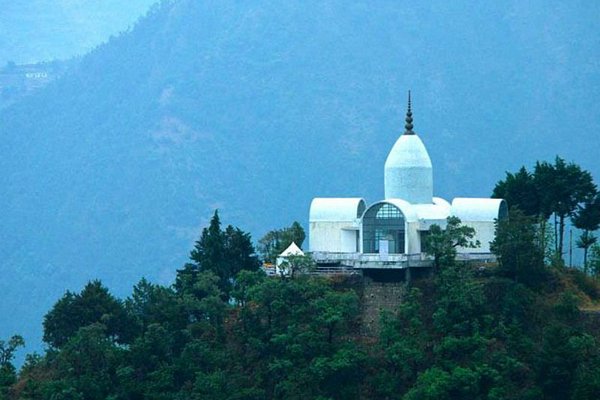 Taxi service in Vikasnagar